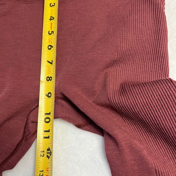 Lululemon Keep The Heat Leggings Base Layer Wool Blend Medium Mulled Wine - Picture 11 of 12